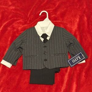 Infant Gray Pinstripe Suit with Tie 12-18 months